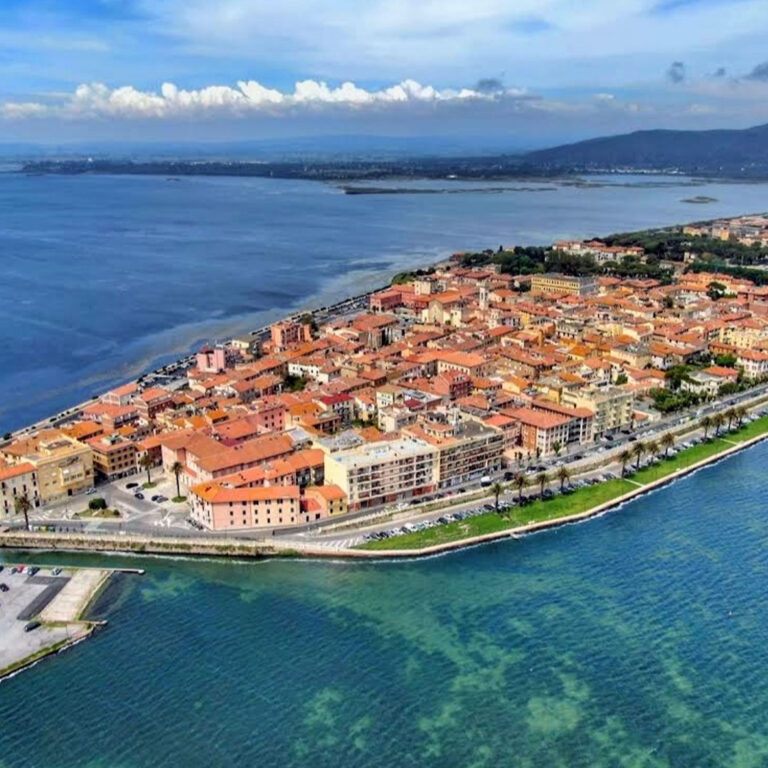 https://www.maremmaescursioni.it/wp-content/uploads/2023/03/Orbetello-in-Maremma-toscana-768x768.jpg