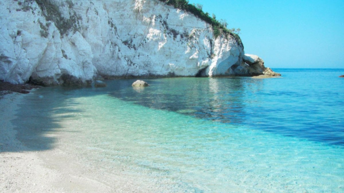 L'isola d'Elba da Piombino e San Vincenzo