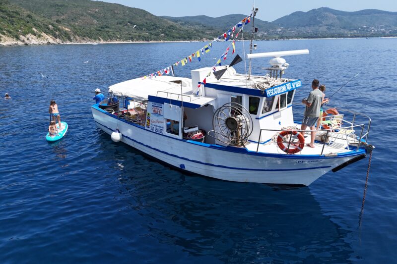 Pescaturismo all'Elba con la Barca dei Matti