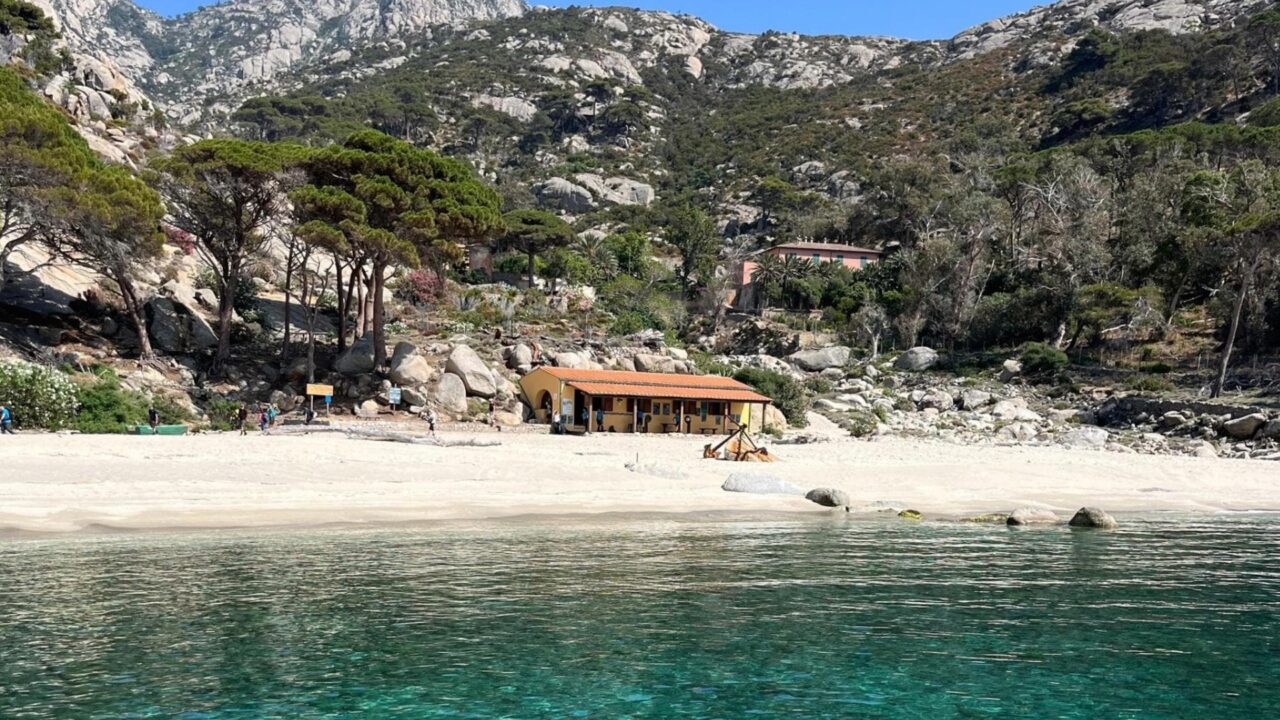 Isola di Montecristo escursione 2026 come accedere Isola di Montecristo escursione 2026 come accedere