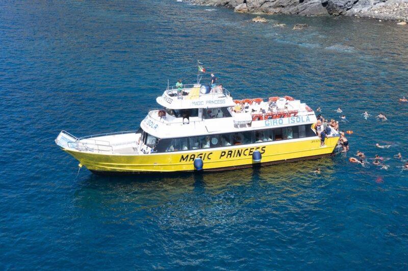 La Magic Princess per i Tour in Barca dall'Elba